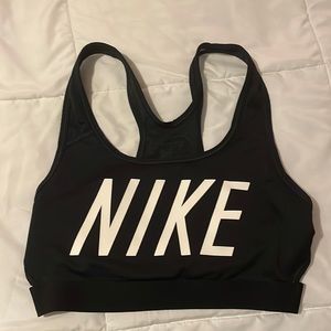 Nike sports bra! Size S